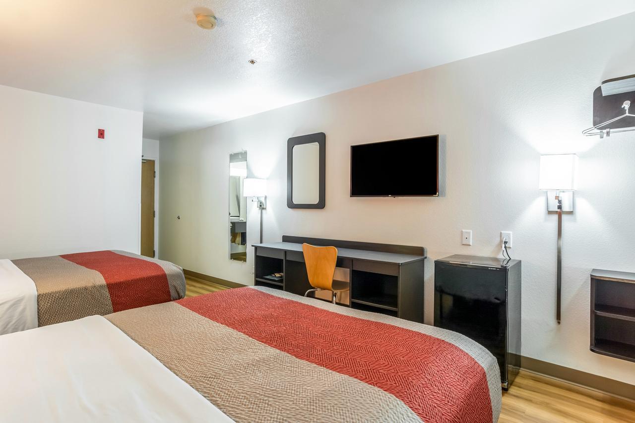 Motel 6-Barkeyville, Pa Экстерьер фото